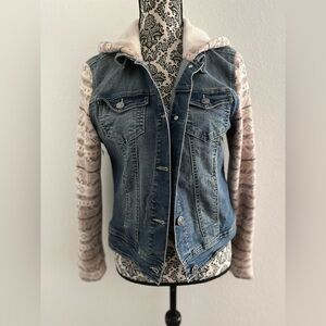 Girls Wallflower Denim Jacket with Fleece e Lined Hood size L
